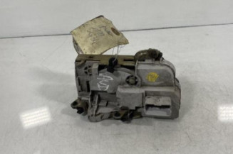Serrure avant droit PEUGEOT 406