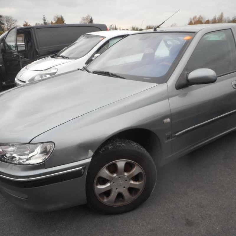 Serrure avant droit PEUGEOT 406 Photo n°4