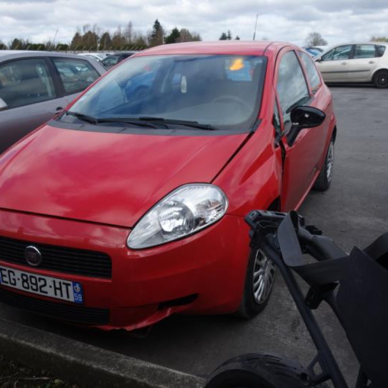 Avertisseur/Klaxon FIAT GRANDE PUNTO Photo n°4