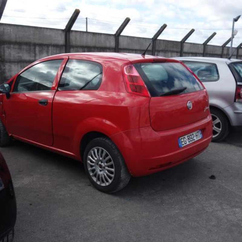 Avertisseur/Klaxon FIAT GRANDE PUNTO Photo n°7