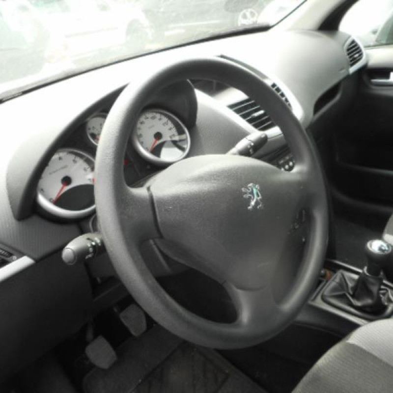 Ceinture arriere droit PEUGEOT 207 Photo n°10