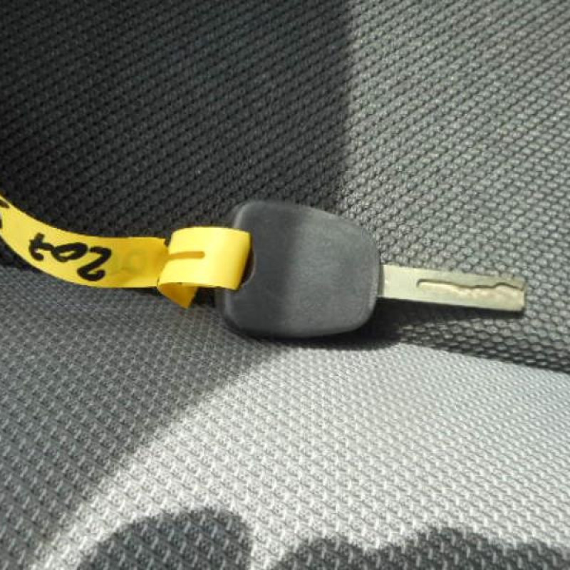Ceinture arriere droit PEUGEOT 207 Photo n°13