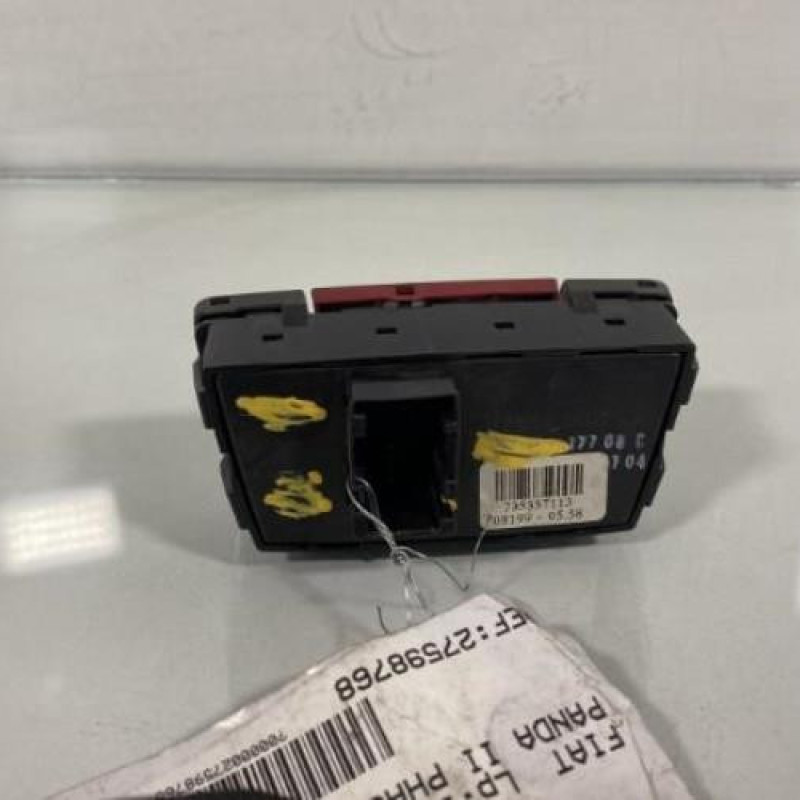 Bouton de warning FIAT PANDA 2 Photo n°3