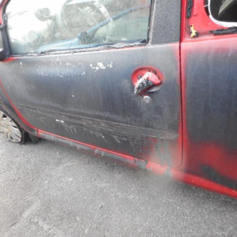 Pretensionneur de ceinture avant droit CITROEN C1 1 Photo n°8