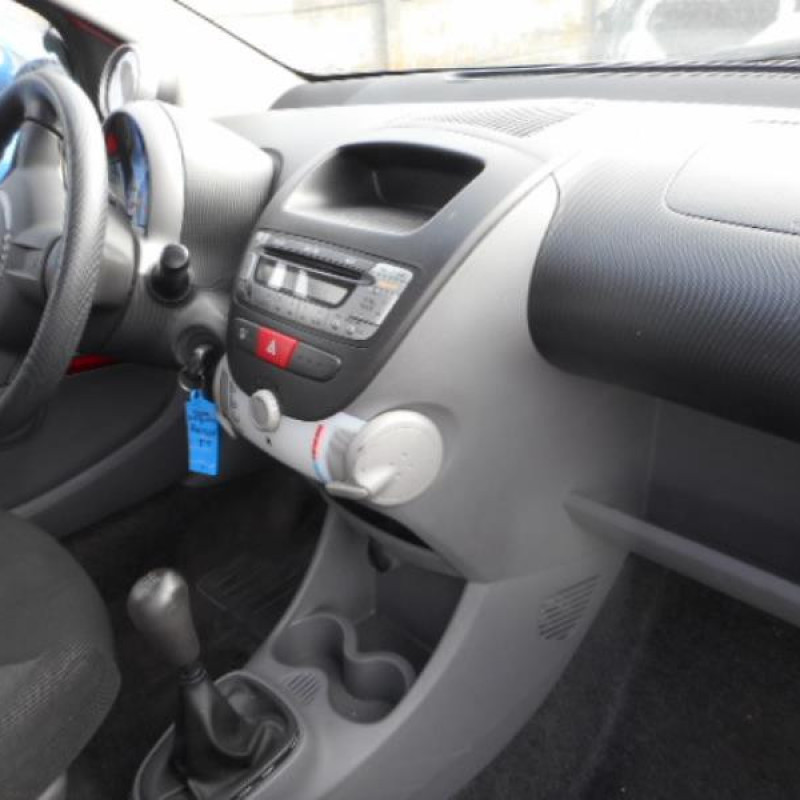 Pretensionneur de ceinture avant droit CITROEN C1 1 Photo n°9