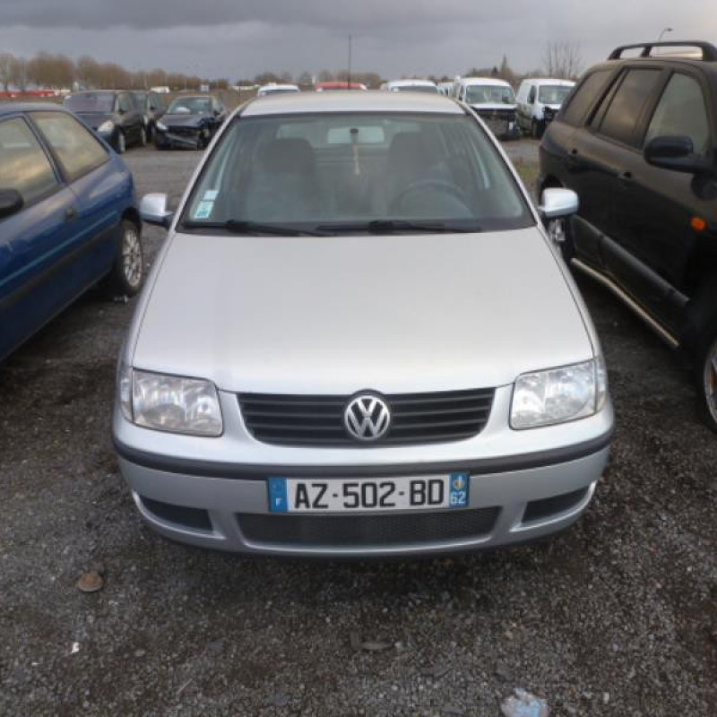 Avertisseur/Klaxon VOLKSWAGEN POLO 3 Photo n°4