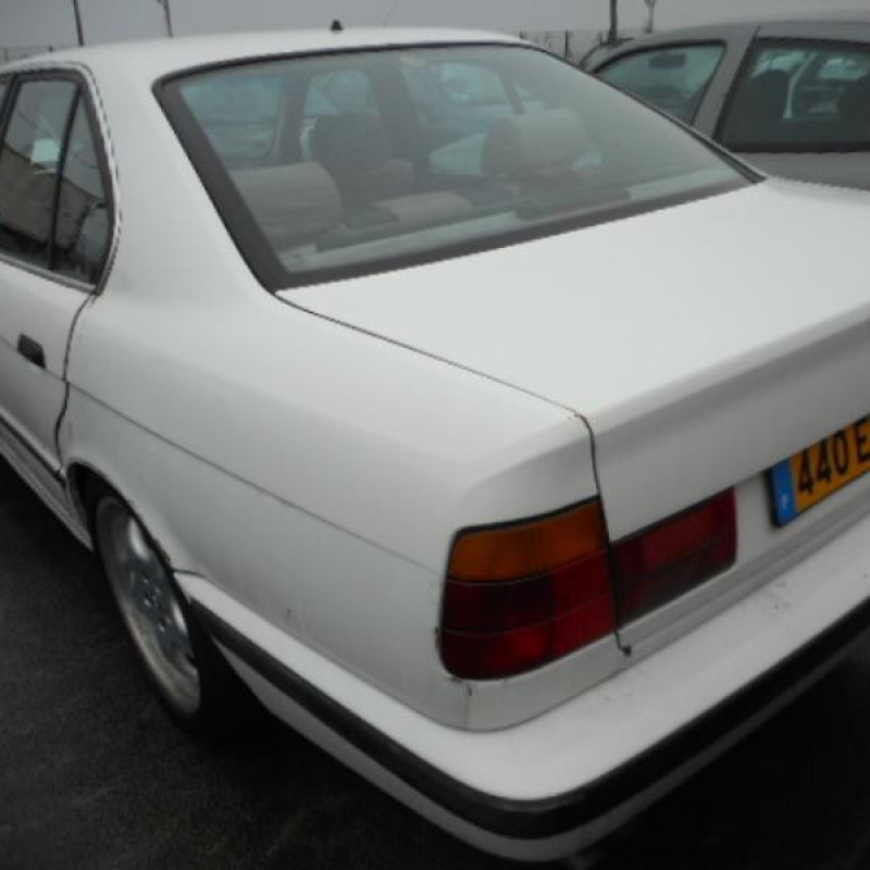 Feu arriere principal gauche (feux) BMW SERIE 5 E34 Photo n°6