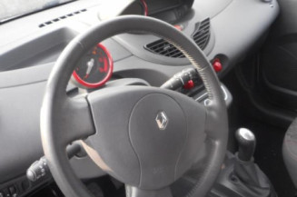Pretensionneur de ceinture avant droit RENAULT TWINGO 2