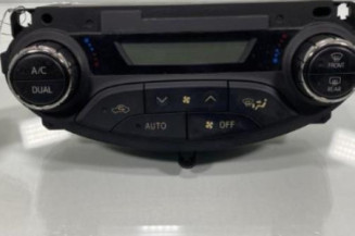 Commande chauffage TOYOTA YARIS 3 Photo n°1