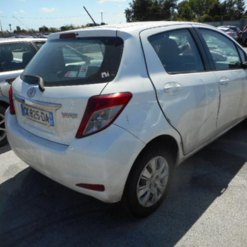 Retroviseur interieur TOYOTA YARIS 3 Photo n°6