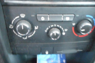 Pretensionneur de ceinture avant droit PEUGEOT 207