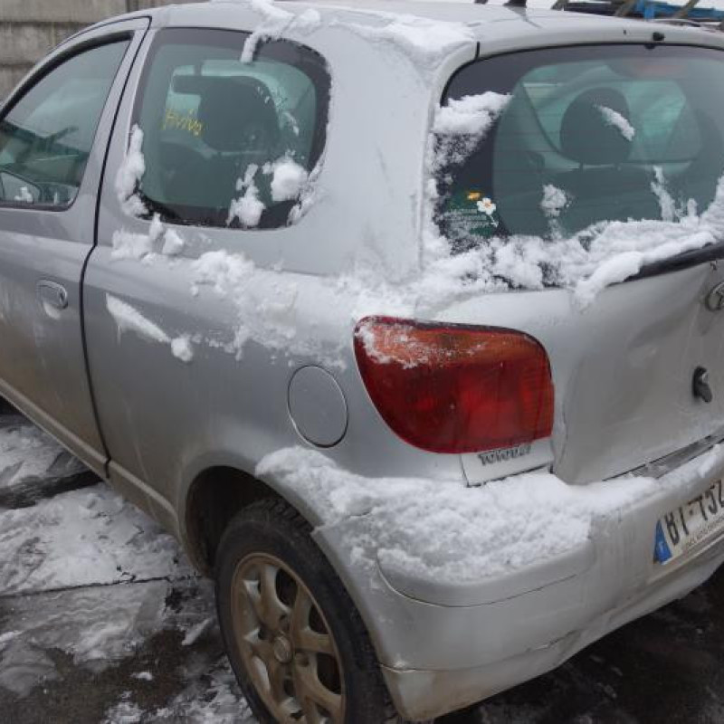 Serrure avant droit TOYOTA YARIS 1 Photo n°8