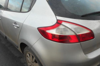 Pretensionneur de ceinture arriere gauche RENAULT MEGANE 3