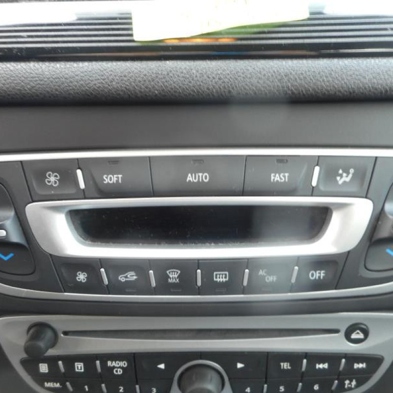 Pretensionneur de ceinture arriere gauche RENAULT MEGANE 3 Photo n°13