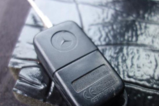 Serrure avant droit MERCEDES CLASSE A 168
