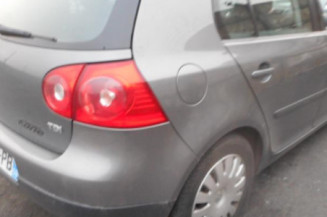Charniere de capot VOLKSWAGEN GOLF 5