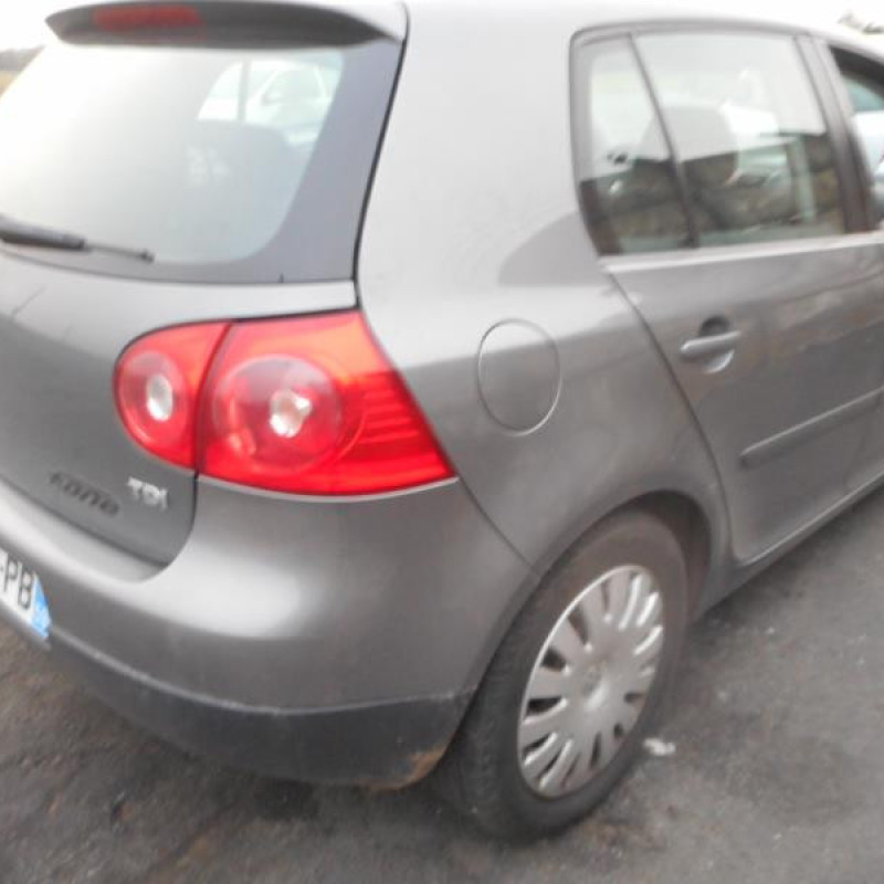 Charniere de capot VOLKSWAGEN GOLF 5 Photo n°3