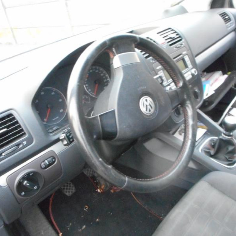 Charniere de capot VOLKSWAGEN GOLF 5 Photo n°5
