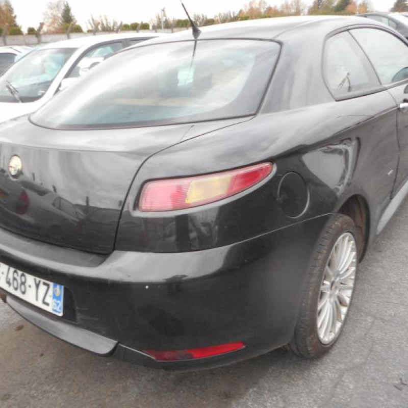 Avertisseur/Klaxon ALFA ROMEO GT Photo n°6