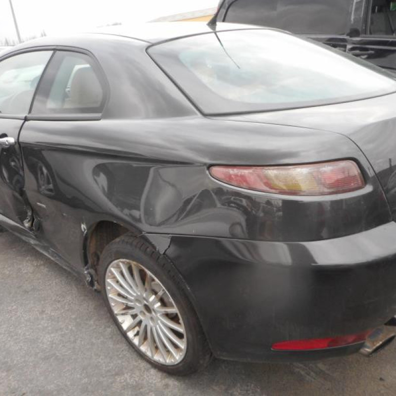 Avertisseur/Klaxon ALFA ROMEO GT Photo n°7