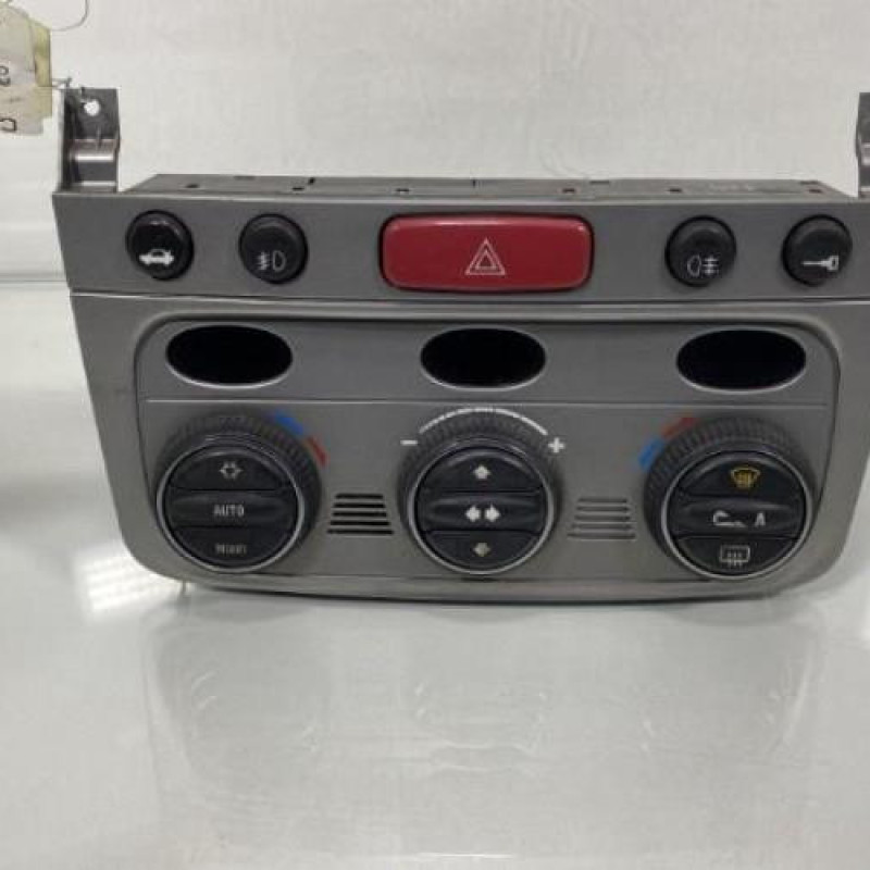 Commande chauffage ALFA ROMEO GT Photo n°1