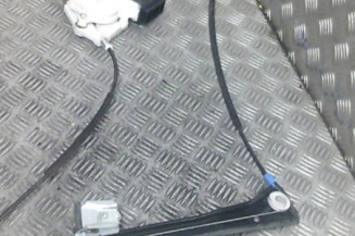 Leve vitre electrique avant droit SEAT CORDOBA 2 Photo n°1
