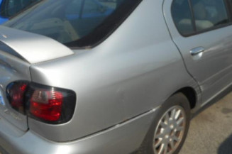 Optique avant principal droit (feux)(phare) NISSAN PRIMERA 2