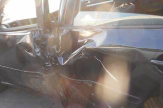 Renfort pare choc avant (traverse) VOLKSWAGEN GOLF 5