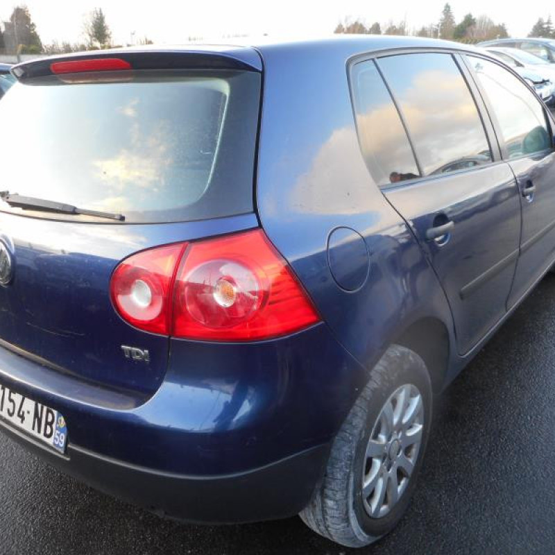 Bouton de warning VOLKSWAGEN GOLF 5 Photo n°6