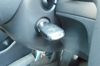 Bouton de warning VOLKSWAGEN GOLF 5