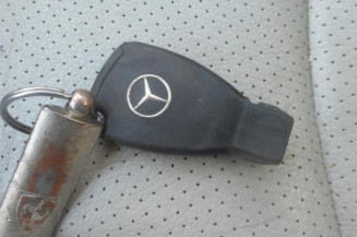 Bras essuie glace avant gauche MERCEDES CLASSE E 211
