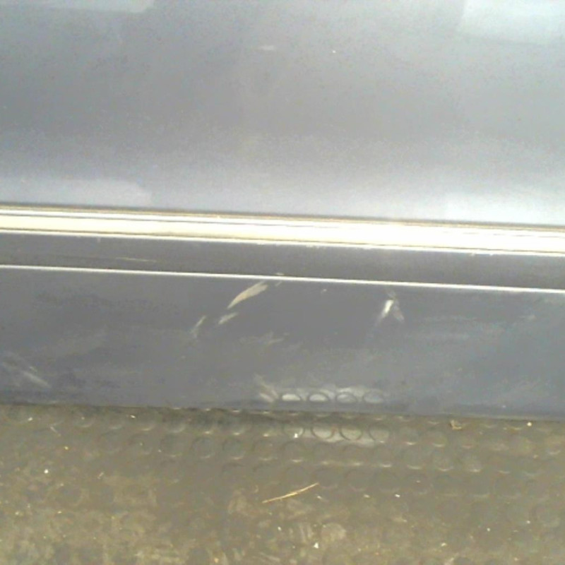 Porte avant gauche MERCEDES CLASSE E 211 Photo n°2