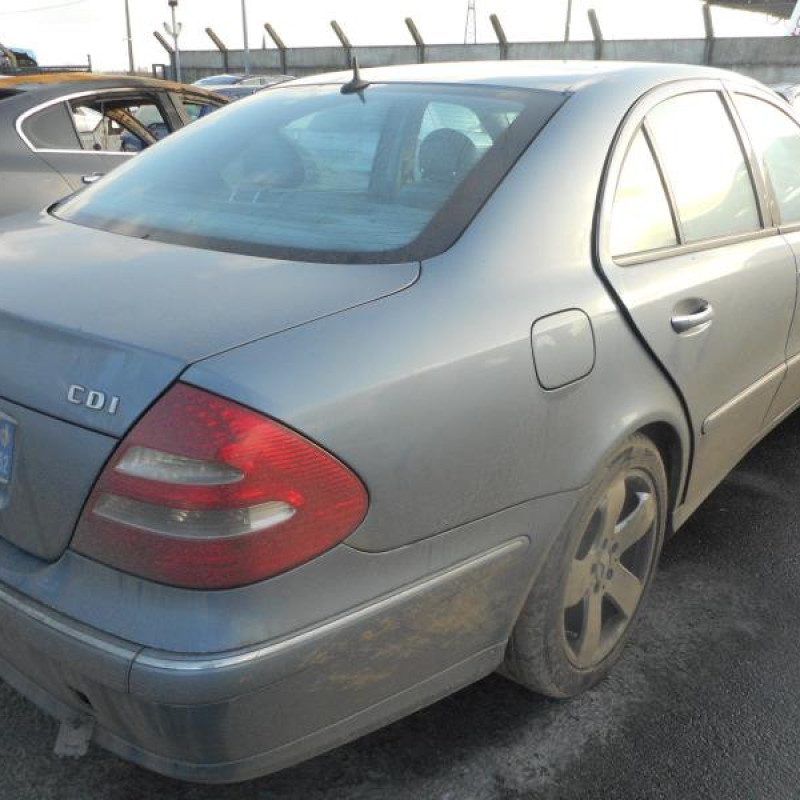 Porte avant gauche MERCEDES CLASSE E 211 Photo n°7