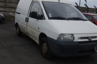 Serrure avant droit PEUGEOT EXPERT 1