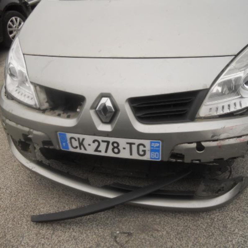 Bloc ABS (freins anti-blocage) RENAULT SCENIC 2 Photo n°4