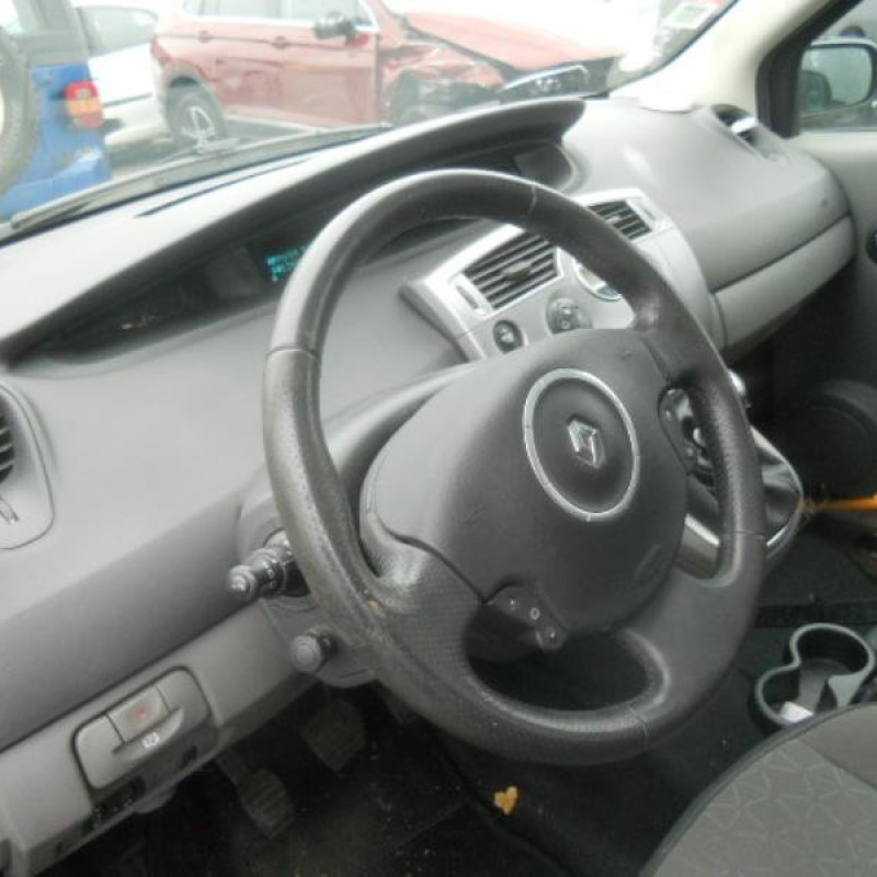 Bloc ABS (freins anti-blocage) RENAULT SCENIC 2 Photo n°8