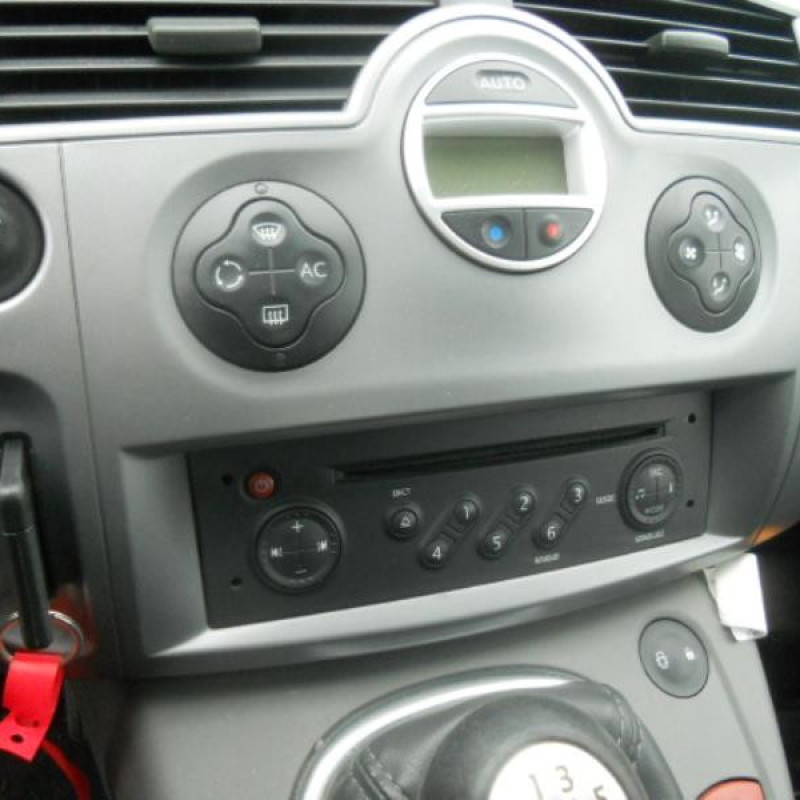 Bloc ABS (freins anti-blocage) RENAULT SCENIC 2 Photo n°10