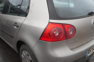 Bras essuie glace avant gauche VOLKSWAGEN GOLF 5