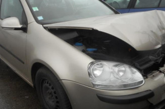 Ceinture arriere droit VOLKSWAGEN GOLF 5