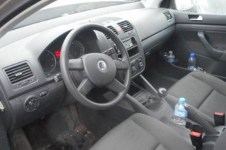 Ceinture arriere droit VOLKSWAGEN GOLF 5