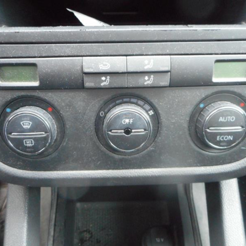 Ceinture arriere droit VOLKSWAGEN GOLF 5 Photo n°10