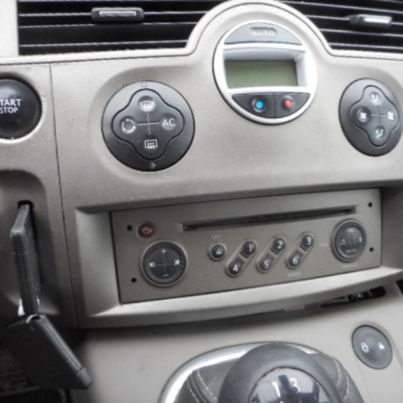 Serrure avant droit RENAULT SCENIC 2 Photo n°10