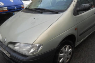 Bloc ABS (freins anti-blocage) RENAULT SCENIC 1