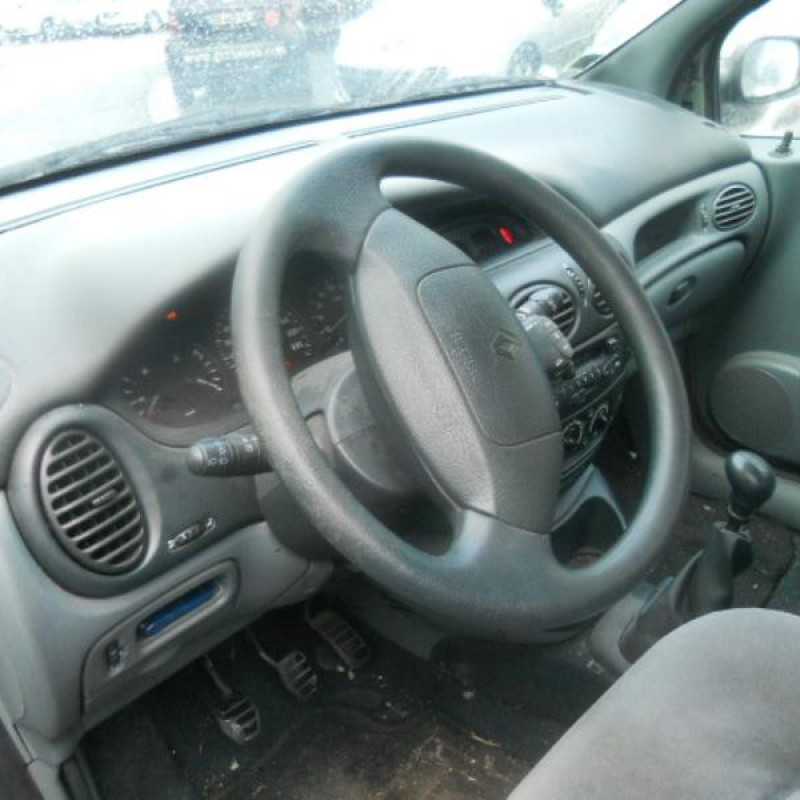 Bloc ABS (freins anti-blocage) RENAULT SCENIC 1 Photo n°8