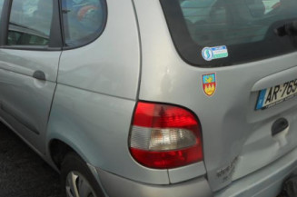 Pare choc avant RENAULT SCENIC 1