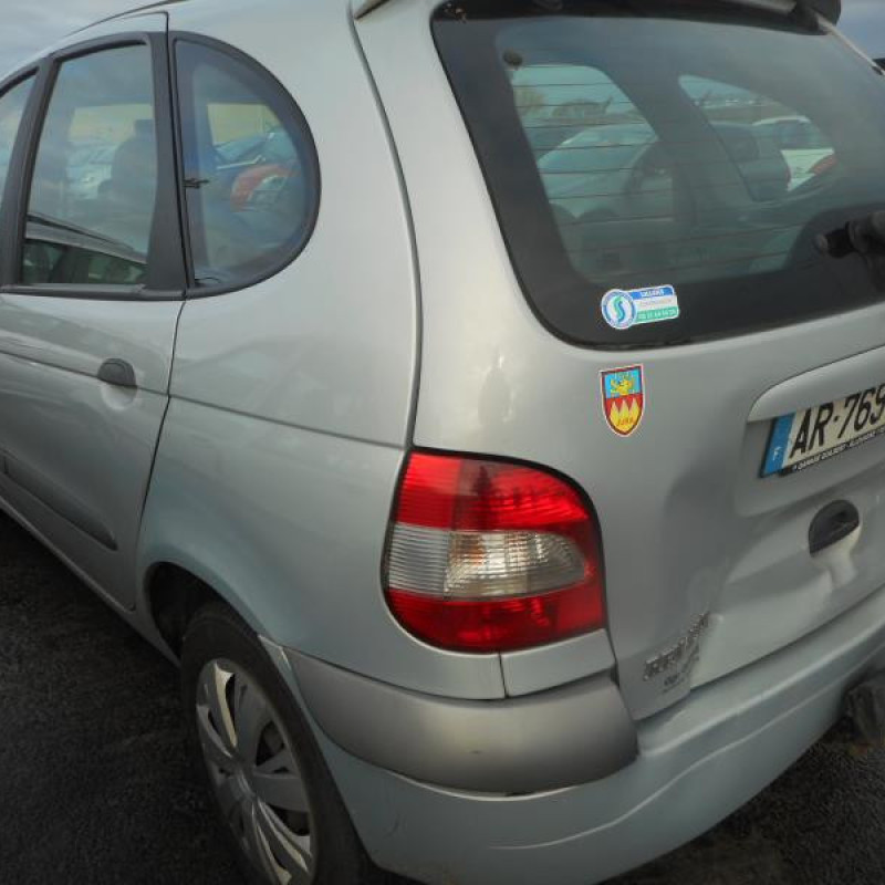 Pare choc avant RENAULT SCENIC 1 Photo n°10