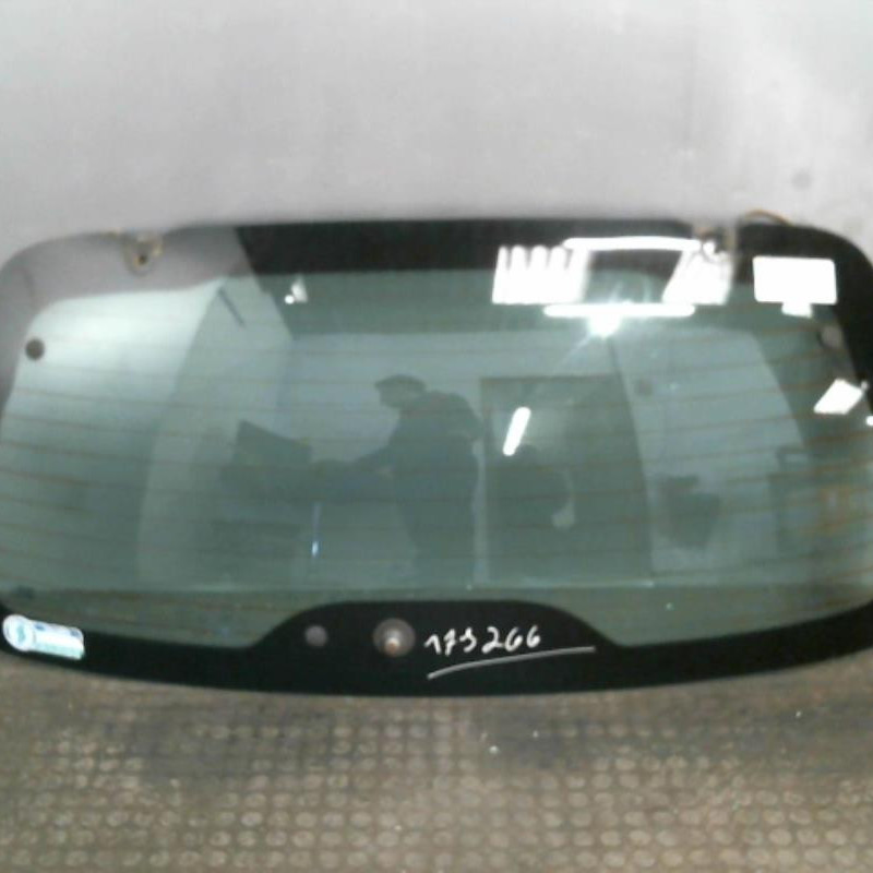 Lunette arriere RENAULT SCENIC 1 Photo n°1