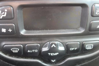 Bouton de warning PEUGEOT 206