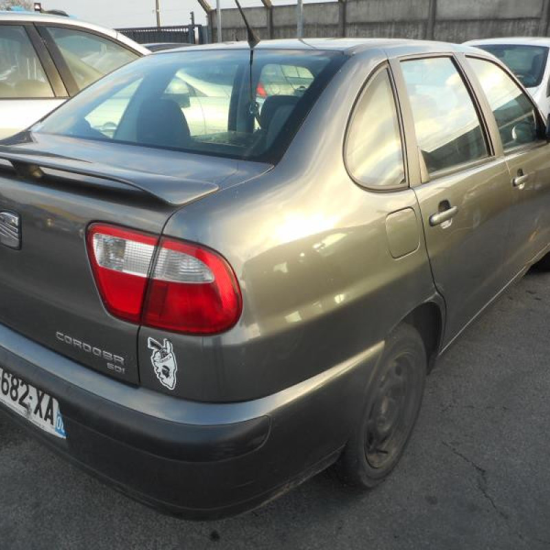 Retroviseur droit SEAT CORDOBA 1 Photo n°6
