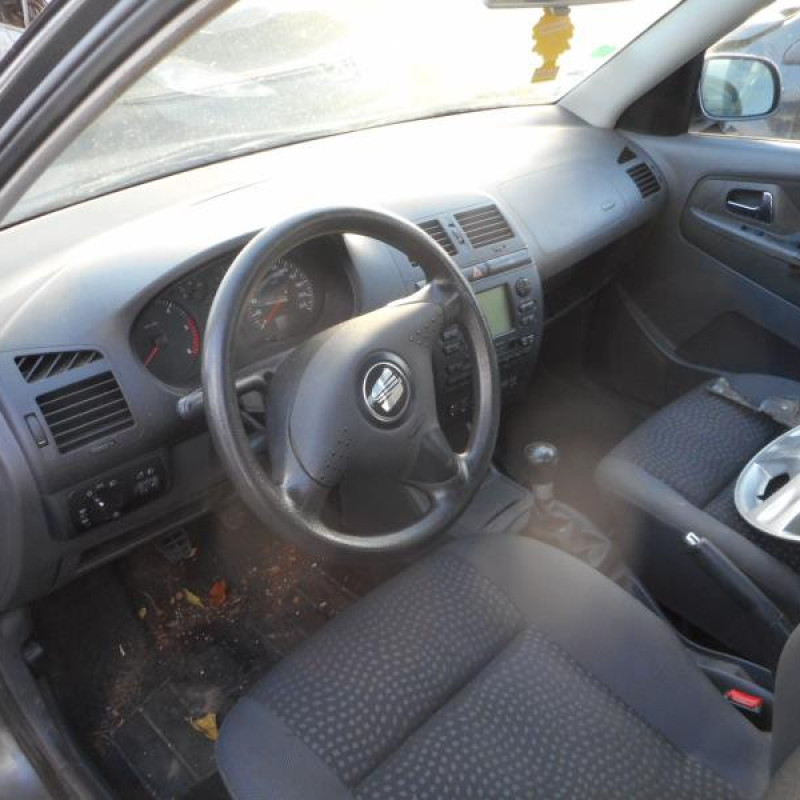 Retroviseur droit SEAT CORDOBA 1 Photo n°8